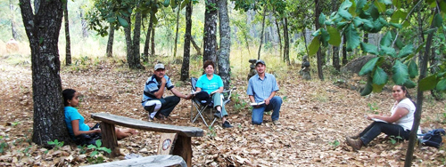 The group from Jalisco in one of their forest meetings